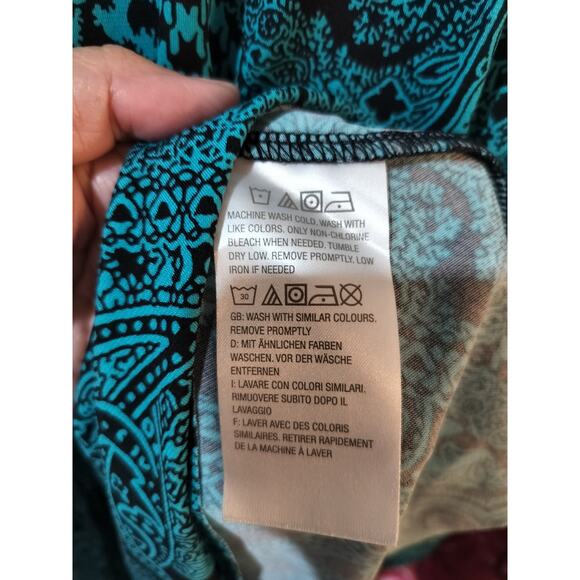 3771) Susan Graver Green Black Mix Print Tiered Mockneck 3/4 Sleeve Pullon Top M - Picture 8 of 8